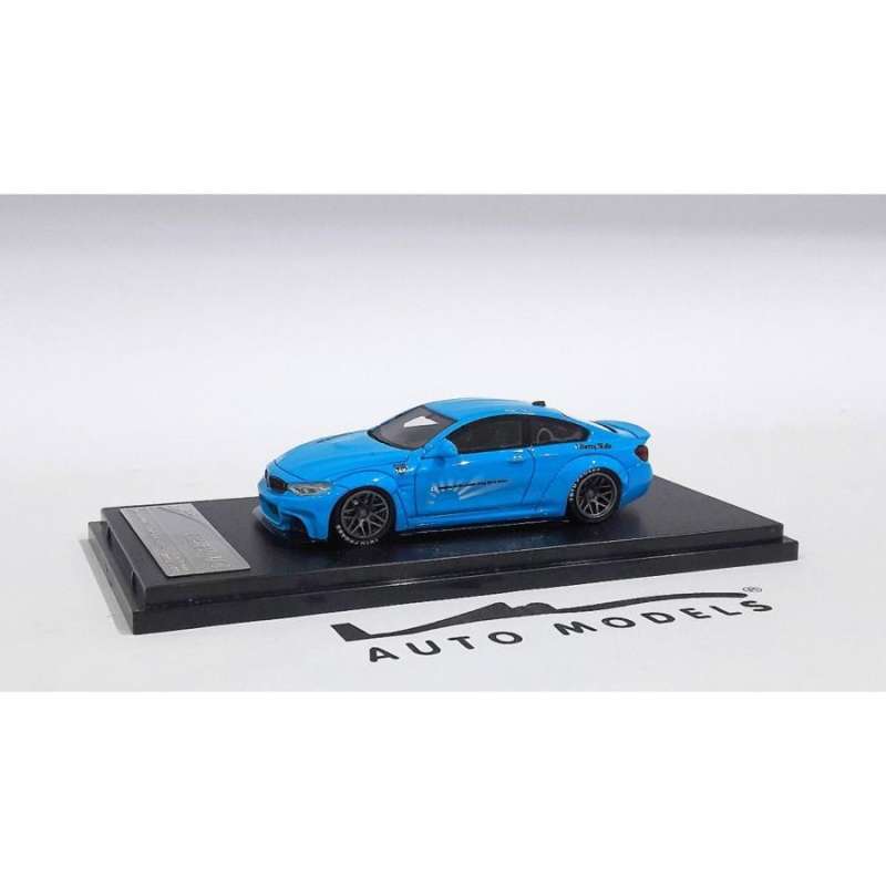 MINIGT LB WORK BMW M4 - Baby Blue MINIGT No.192 LB☆WORK BMW M4-Baby