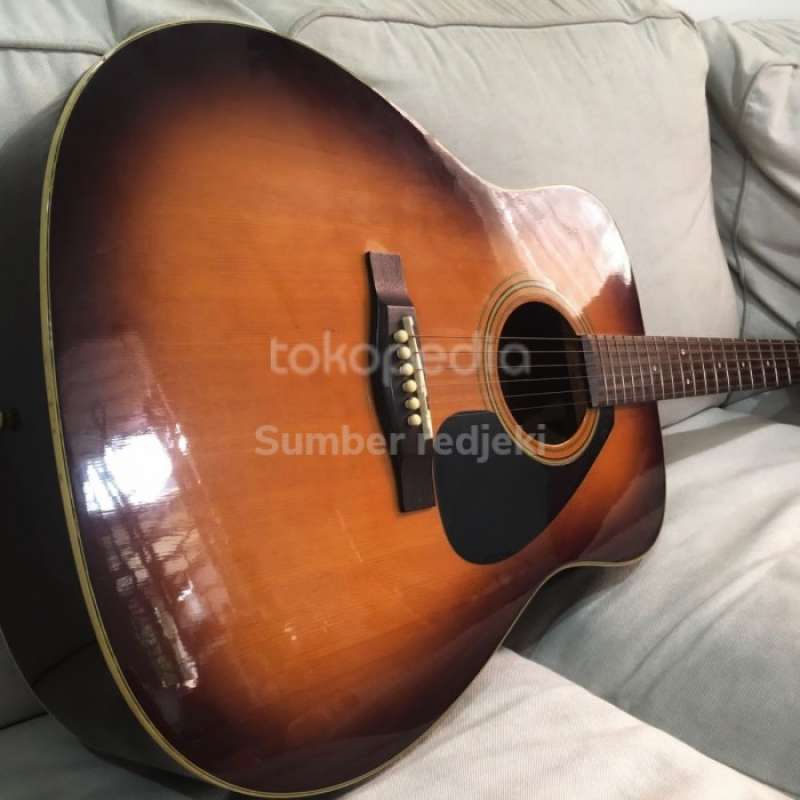 Yamaha cheap f360 guitar