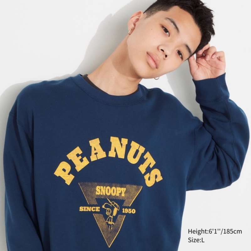 Sweater snoopy uniqlo sale