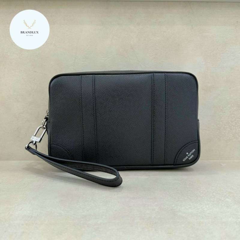 Jual Louis Vuitton Pochette Kasai Taiga Leather Black 100 Authentic Di Seller Brandluxid Official Store Kedung Baruk Kota Surabaya Blibli