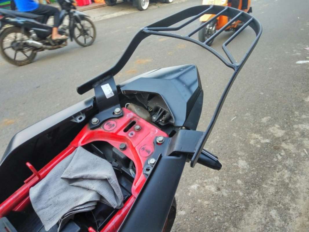 Box all clearance new cb150r