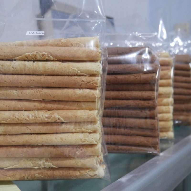 Kue Semprong Egg Roll Milina Kemasan Stoples Tabung - Premium