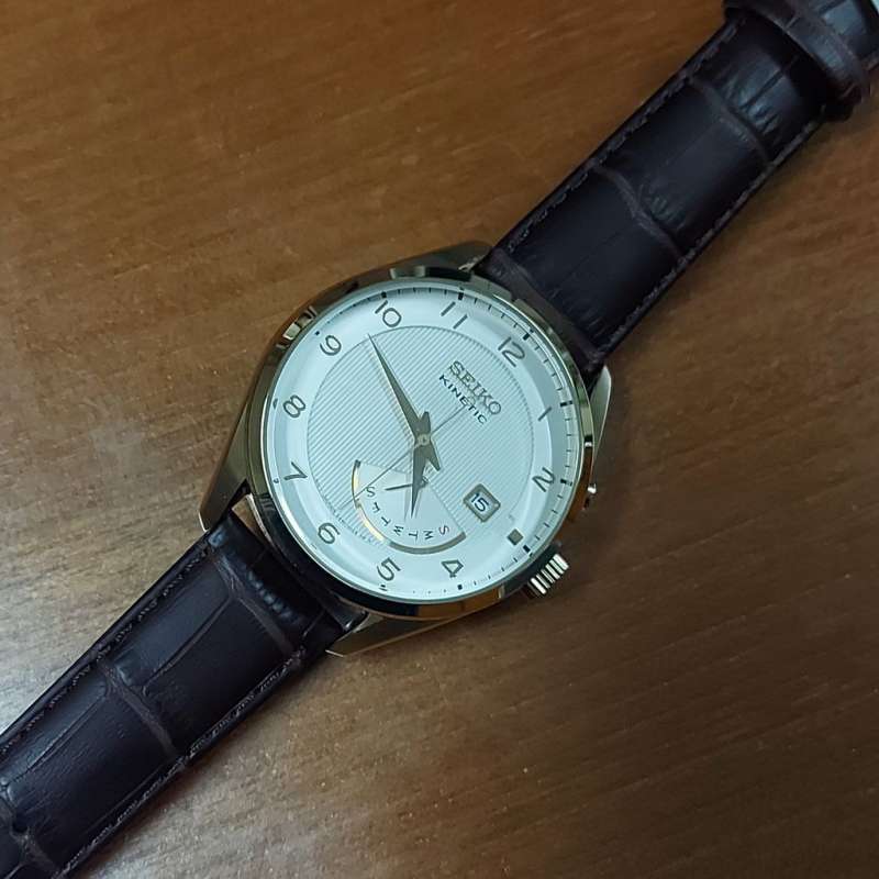 Seiko kinetic srn052p1 top
