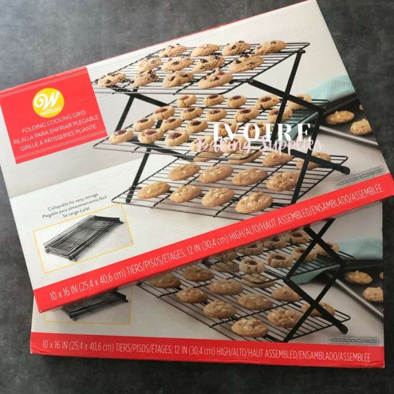Wilton folding cooling rack top