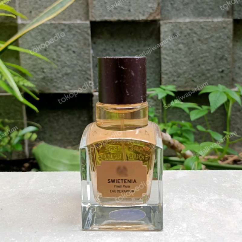 Swietenia perfume discount