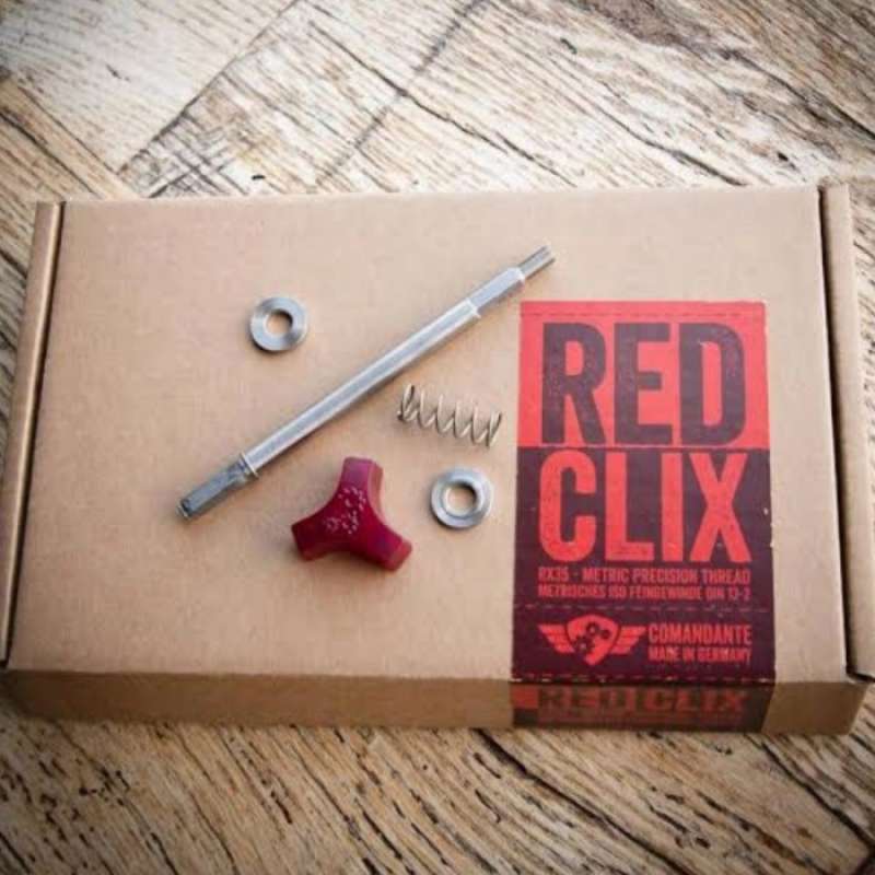 COMANDANTE red clix RX35 未開封