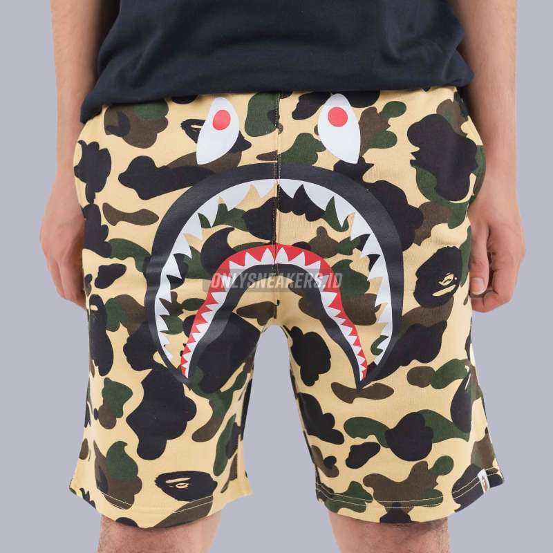 BAPE BIG ABC CAMO SHARK YELLOW SWEATSHORTS (100% AUTHENTIC)