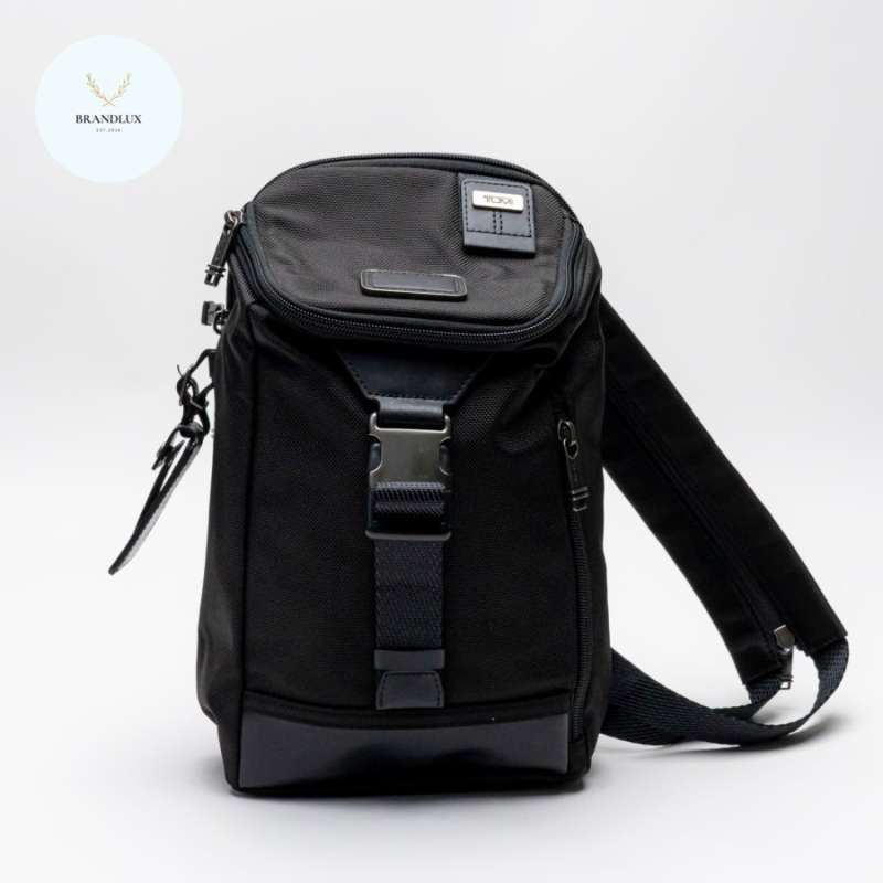 Jual Tumi Woodland Sling Bag Black 100 Authentic di Seller