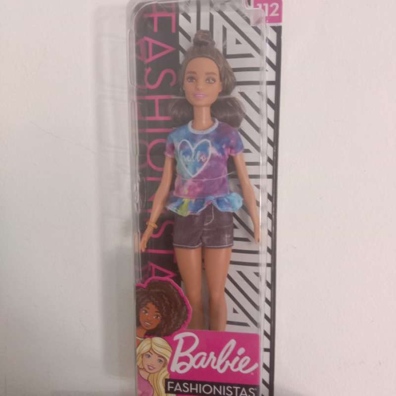 Barbie fashionistas outlet doll 112