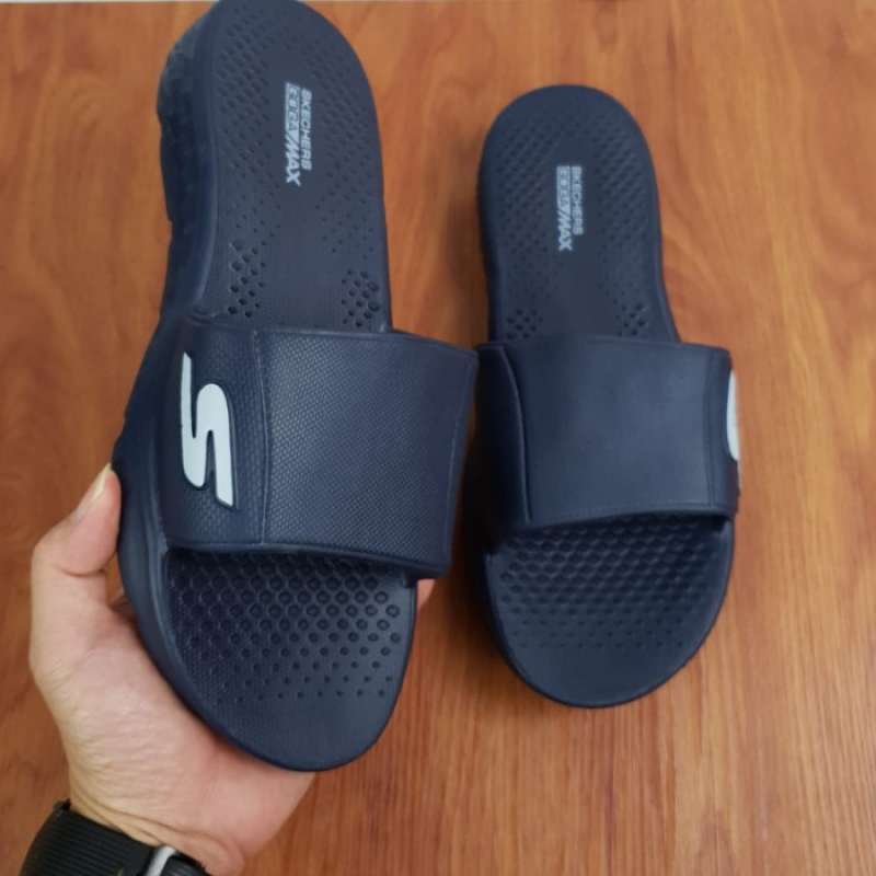 Harga sandal top skechers goga max