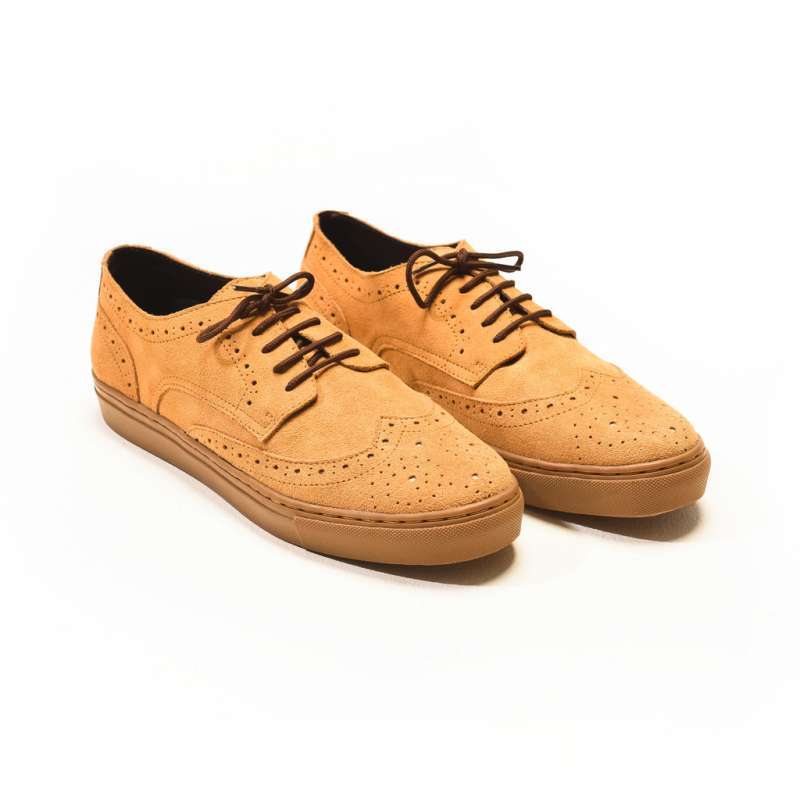 Hooker sneakers top