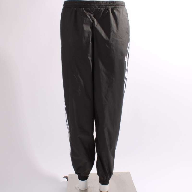 Adidas outlet rawamangun online