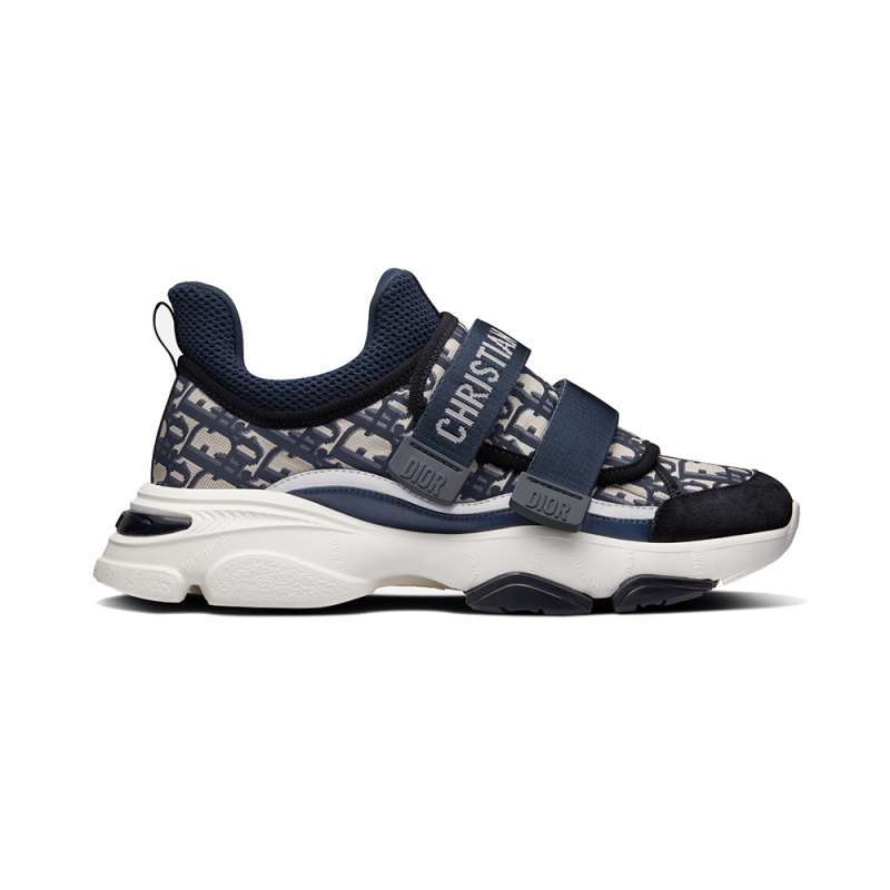 Sepatu sneakers dior outlet