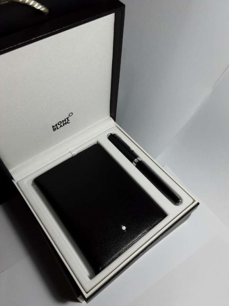 Montblanc PIX Black Rollerball and Passport Holder 123756
