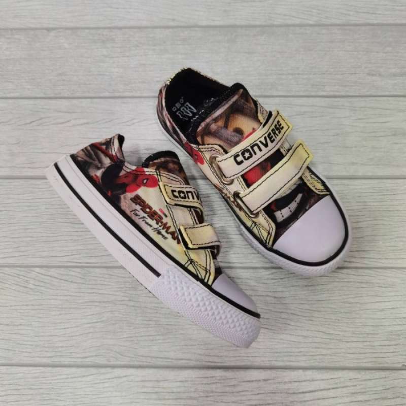 Spiderman converse uk hotsell