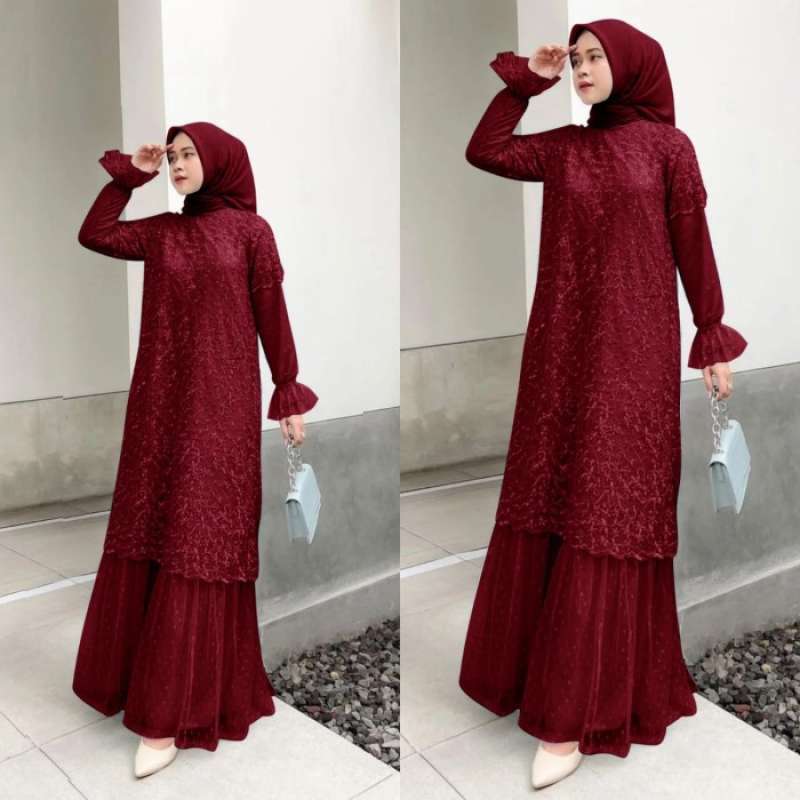 Model gown pesta sales