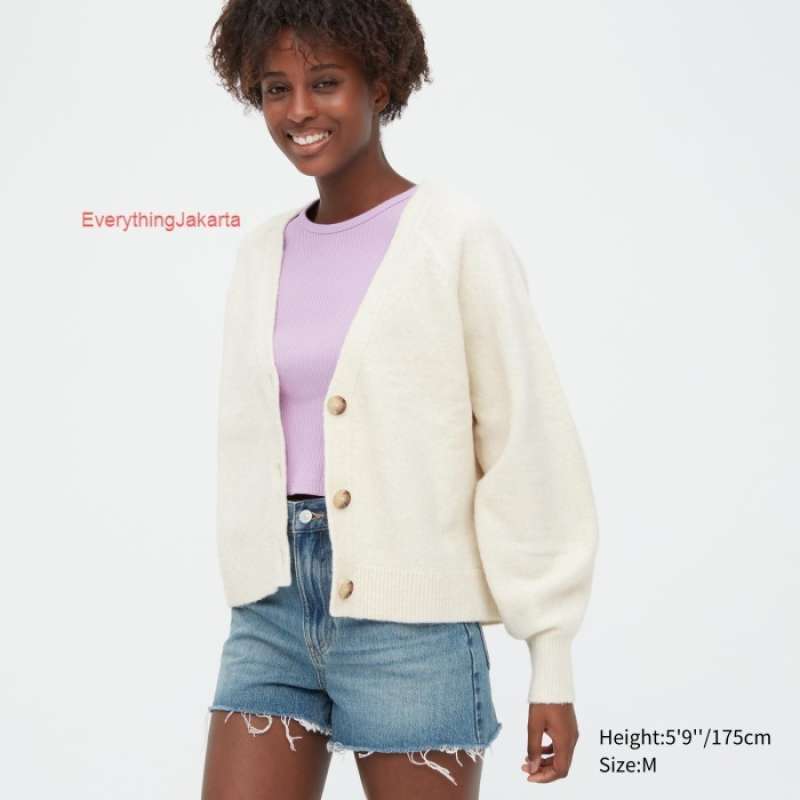 Jual Jaket Uniqlo Cardigan Pendek Souffle Yarn Ringan Lengan Panjang 453325  - XL 01 OFF WHITE di Seller EverythingJakarta - Bangka, Kota Jakarta  Selatan | Blibli