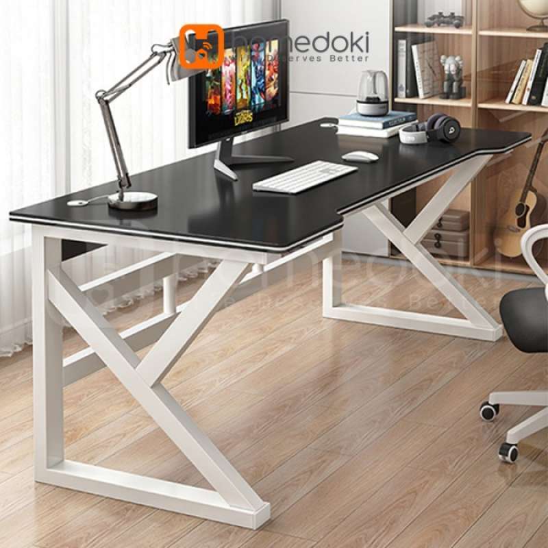 Meja desktop outlet pc