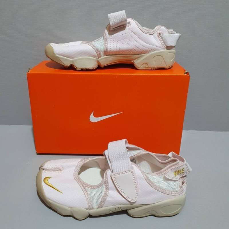 Jual Sepatu Nike Air Rift Ninja New Color 40 Peach Di Seller Edumart Super Cengkareng Timur Kota Jakarta Barat Blibli