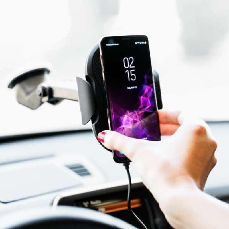 Adonit Auto-Clamping Wireless Car Charger + QC3.0 Adapter