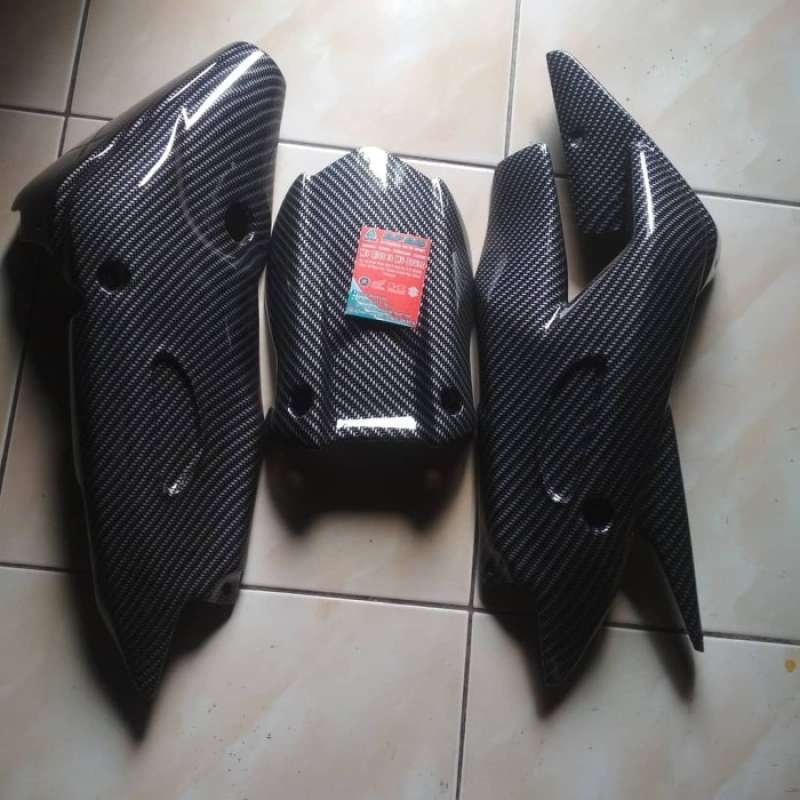 Cover best sale arm r15