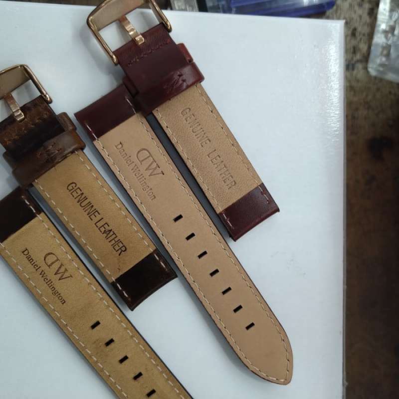 Tali jam dw 2025 original