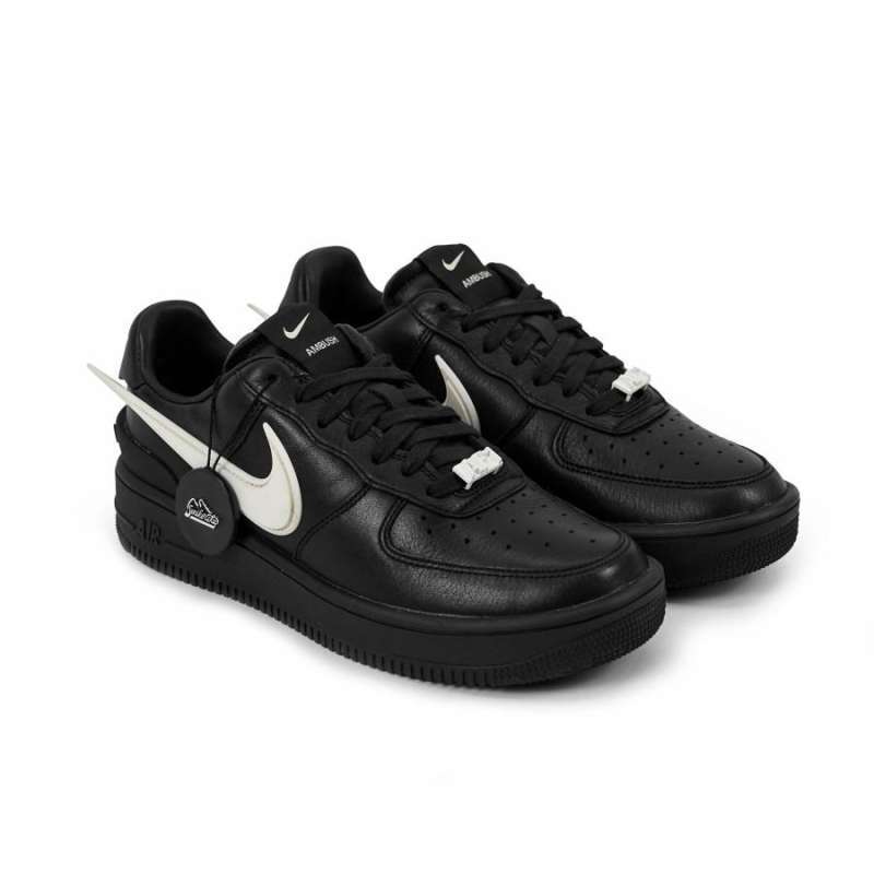 Nike air force 1 black harga hotsell