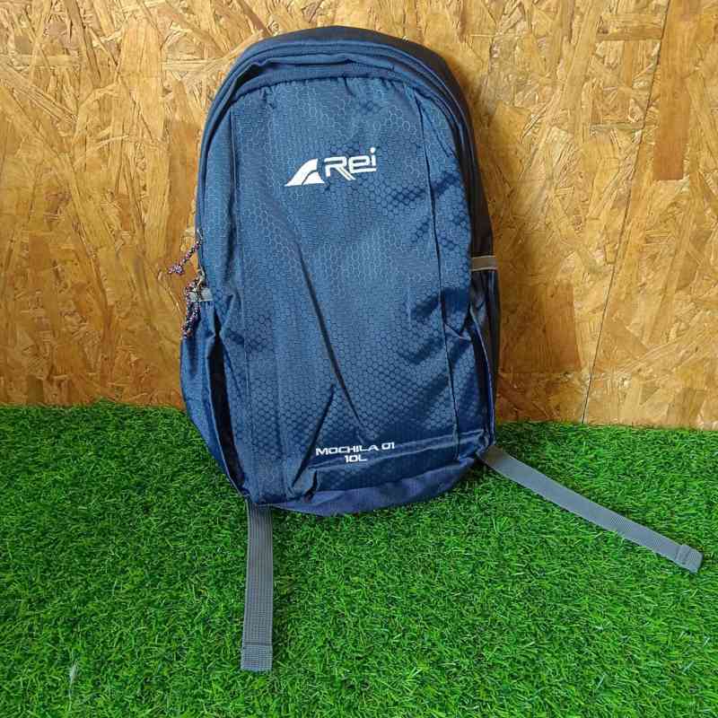 Daypack clearance rei 10l