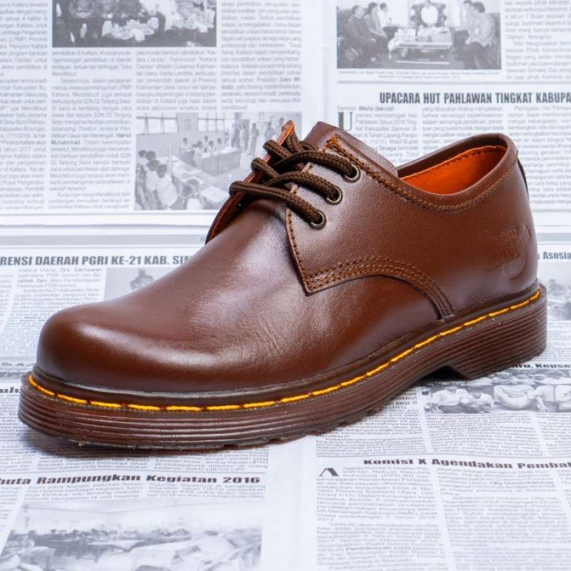 Docmart maroon sale