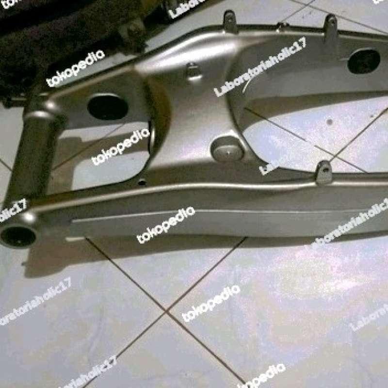 Swing shop arm cbr250rr