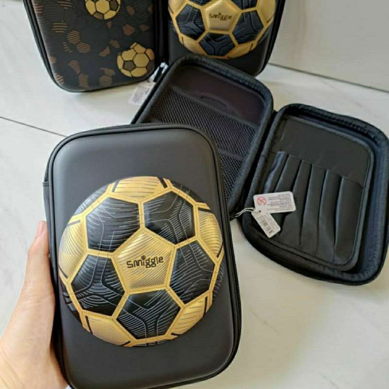 Football pencil clearance case smiggle