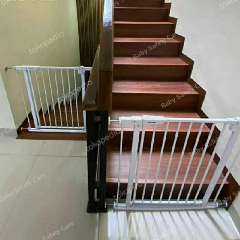 Promo SKIDA Flat Step Safety Gate 75 85cm Pagar Pengaman Bayi Anak
