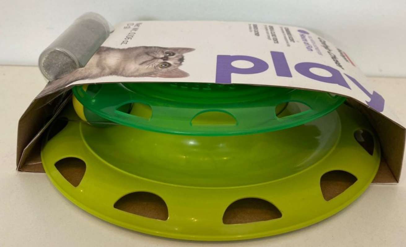 Petstages deals catnip chaser