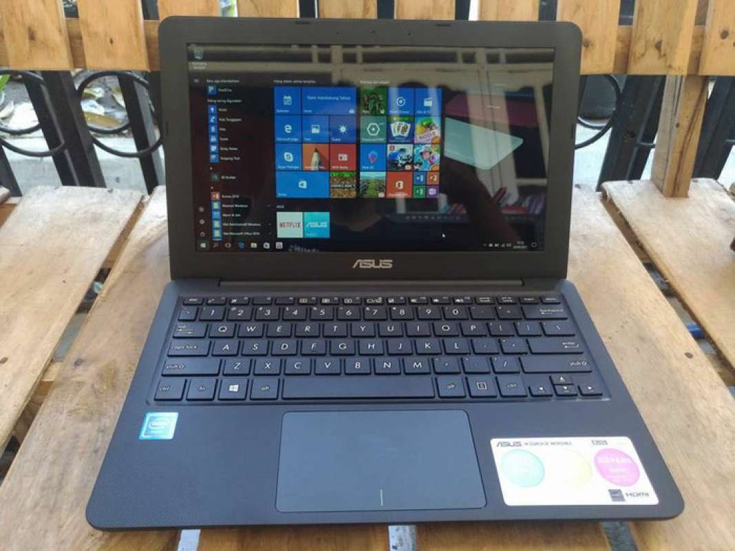 Asus e202s clearance