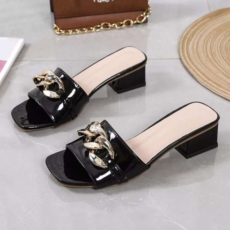 Sandal flat wanita top branded
