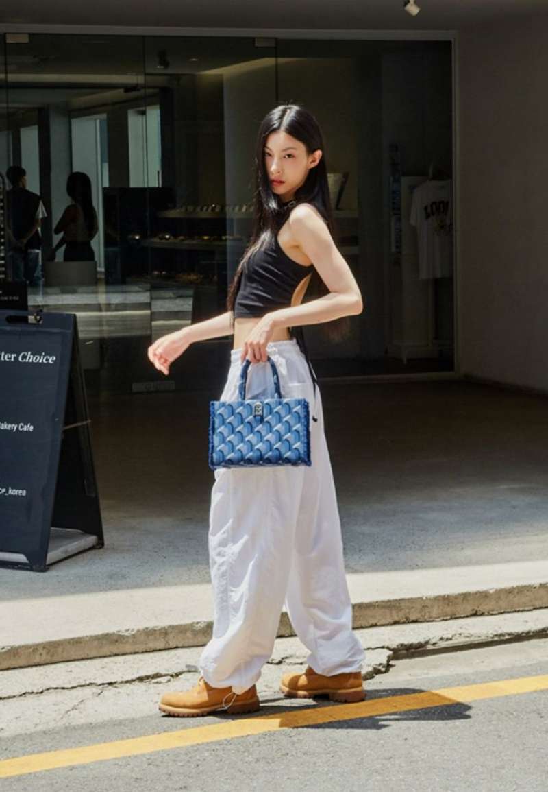 韓国大人気[rosa.K] JEANS MONOGRAM TOTE DENIM BLUE_XS 韓国大人気[rosa.K] JEANS MONOGRAM TOTE DENIM BLUE_XS (rosa.K