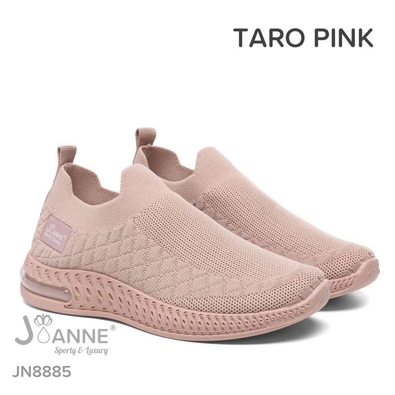 Arraya flyknit sneakers hot sale