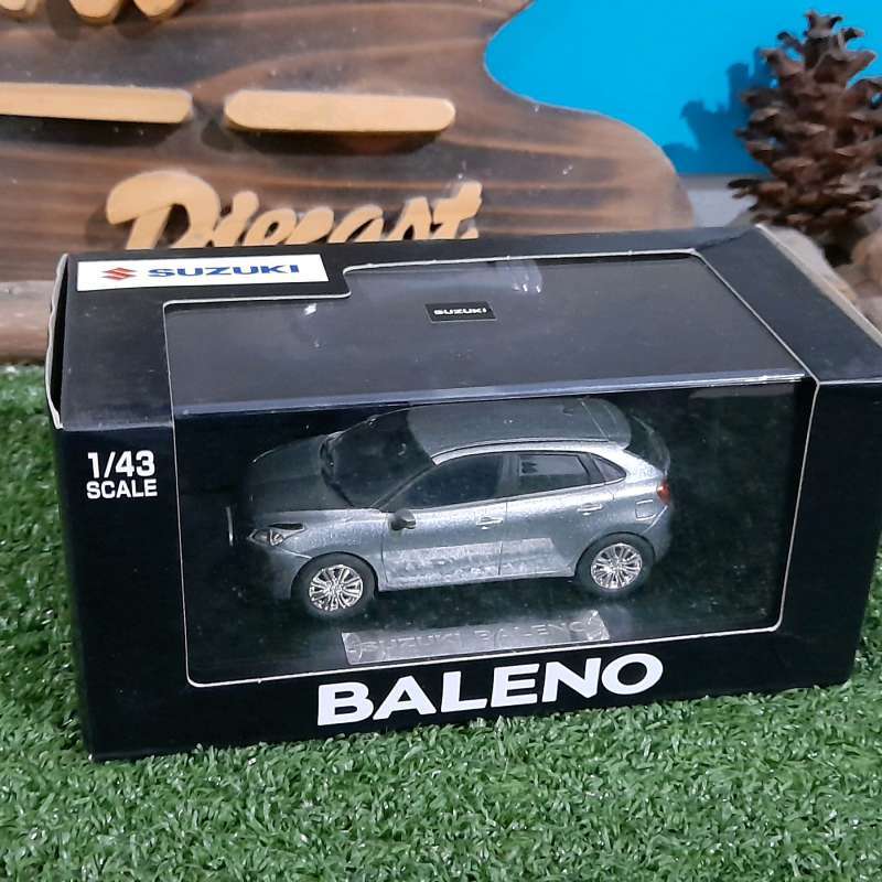 Jual Diecast Miniatur Suzuki Baleno Skala 1 43 Di Seller