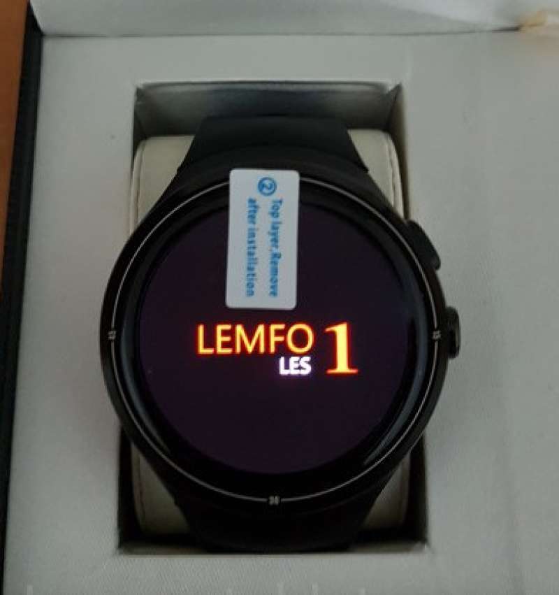 Les1 smartwatch online