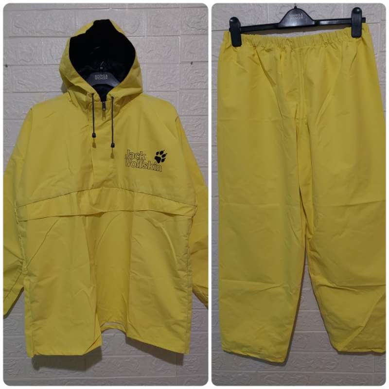 Raincoat jack wolfskin hot sale