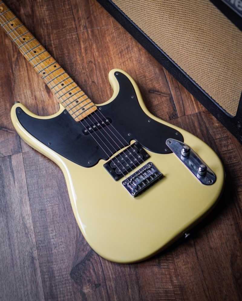 Squier pawn deals shop 51