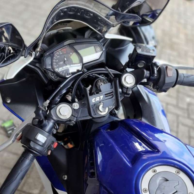 R15 v3 hp 2025