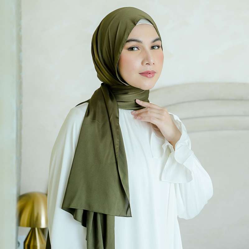 Jojalar ogizda silkitadi