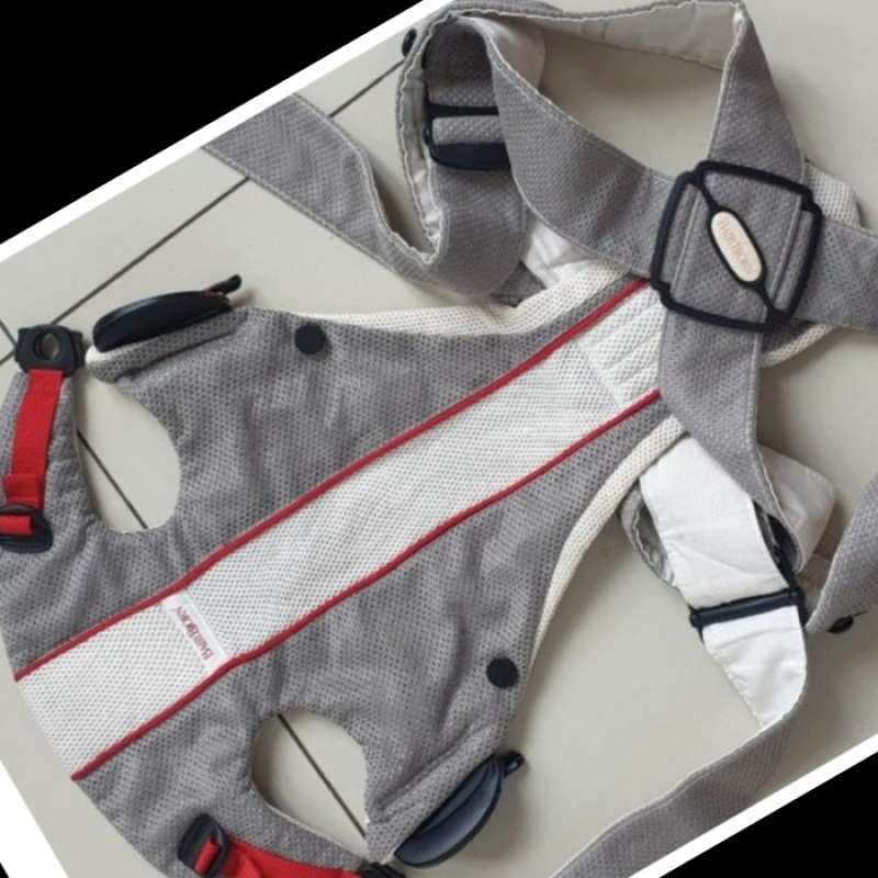 Gendongan 2025 baby bjorn
