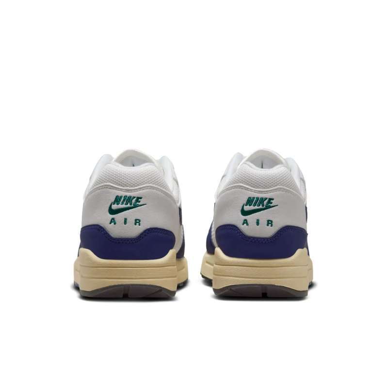 SEPATU NIKE AIR MAX FQ8048133