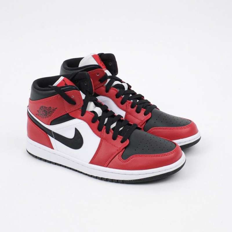 Air jordan on sale 1 chicago harga
