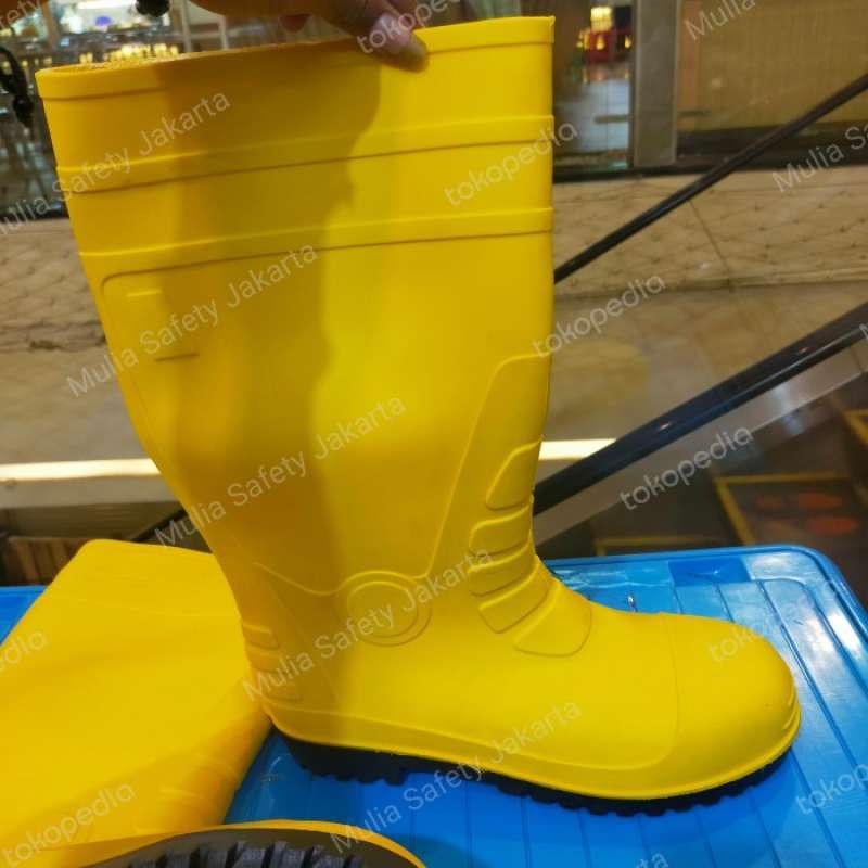 Safety boots krisbow 2025
