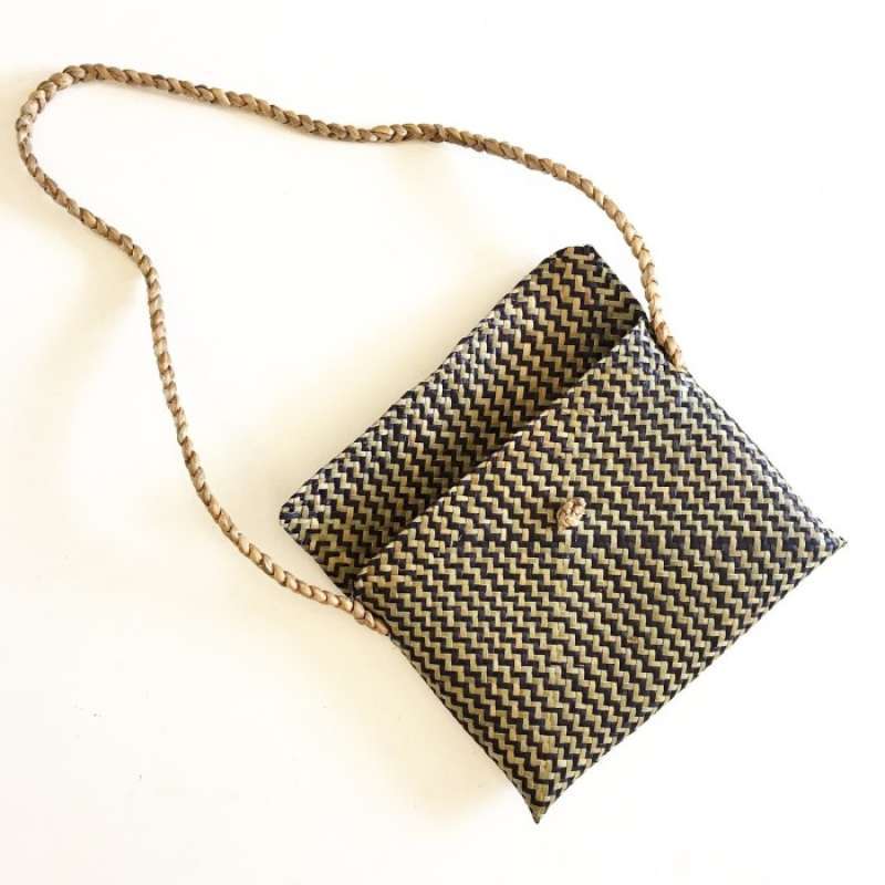 Sling store bag rotan