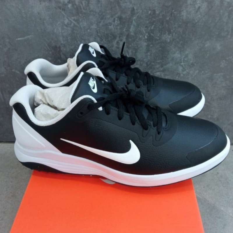 Sepatu spikes nike on sale