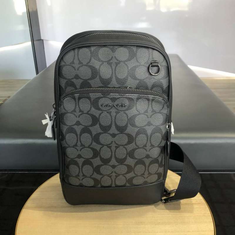 Coach graham pack clearance in signature canvas